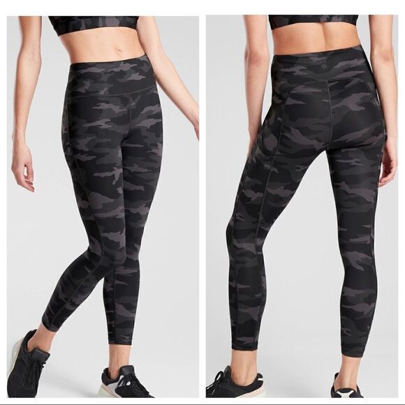 Athleta Ultimate Camo 7/8 Tight Stash Pocket Leggings Size Small High Rise - Picture 1 of 11
